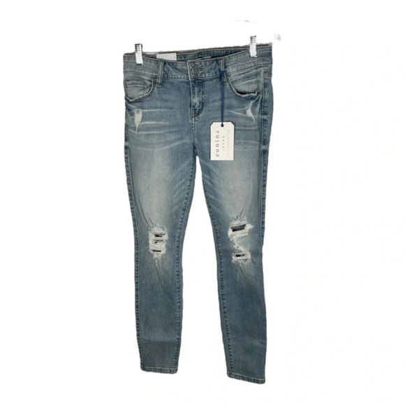 EUNINA Mica Distressed Ankle‎ Jeans Size 5 NWT - Picture 1 of 16